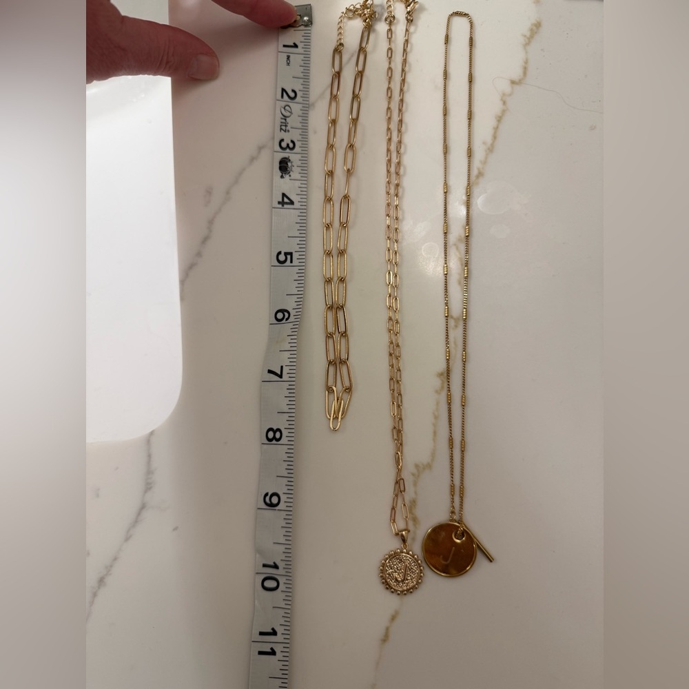 3 Gold Color Stackable Chains EUC - Picture 6 of 6